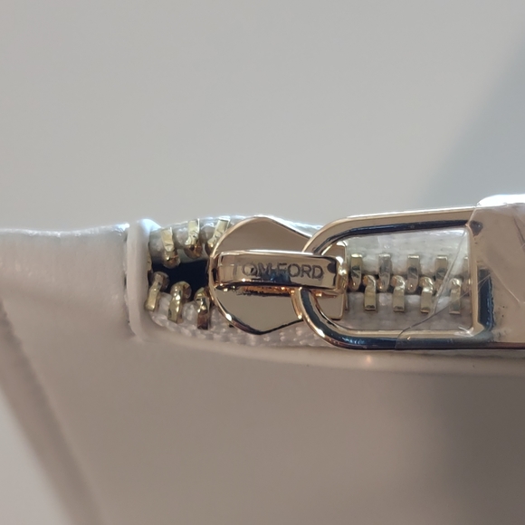 Tom Ford VIP GWP Cosmetics Pouch - Picture 3 of 4